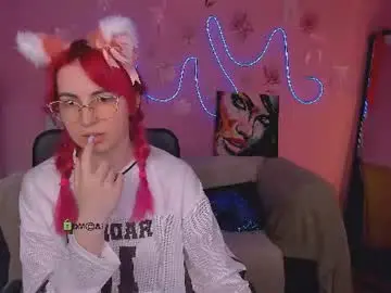 Helli_belli  live sex cam
