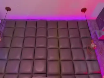 Kira_vance  live sex cam