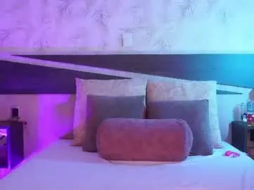Natalia_cruzz  live sex cam