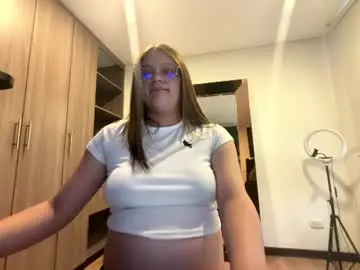 Sarahhh_0  live sex cam