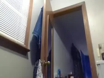 Sexxileeah42o  live sex cam