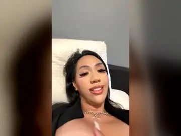 Vixxenn8  live sex cam