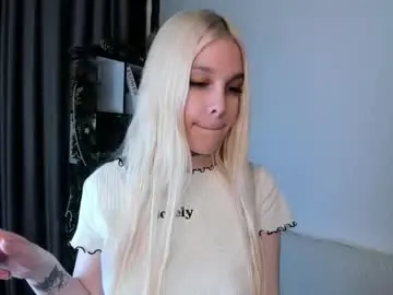 Warmvice  live sex cam