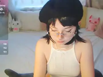 Yuna_jin  live sex cam
