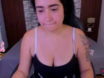 Amber_smitt18  live sex cam