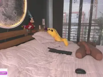 Angie_mcqueen  live sex cam