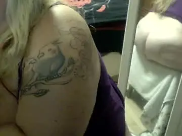 Bbwcokaciel  live sex cam