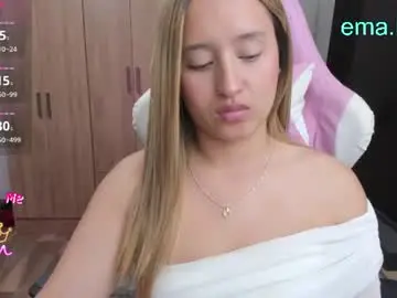Ema_tayy  live sex cam