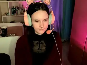 Eunabiddlecome  live sex cam