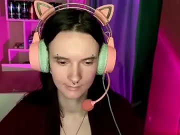 Eunabiddlecome  live sex cam