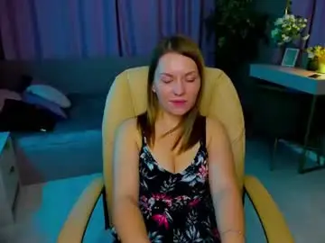 Kira_miragee  live sex cam