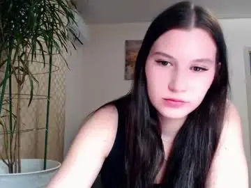 Kristal89  live sex cam