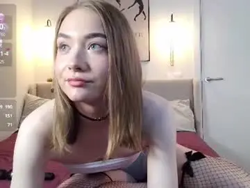 Laenyssarael  live sex cam
