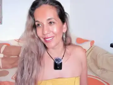 Laurafarrely  live sex cam