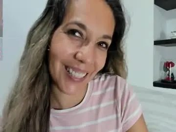 Laurafarrely  live sex cam