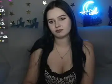 Lunablueb  live sex cam