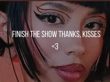 Marcelinee__  live sex cam