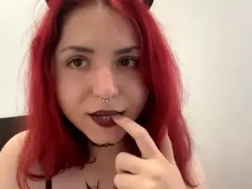 Milenaalt  live sex cam