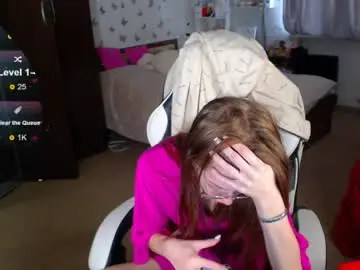 Molly_barbie  live sex cam