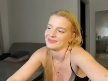 Nura_foxx  live sex cam