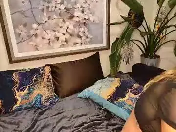 Pussylix3  live sex cam