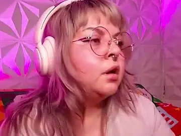 Satyn_doll  live sex cam