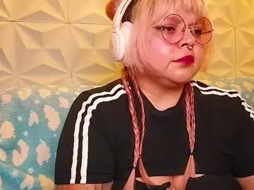 Satyn_doll  live sex cam