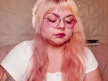 Satyn_doll  live sex cam