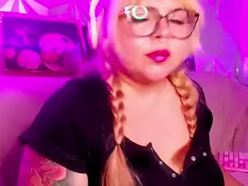 Satyn_doll  live sex cam
