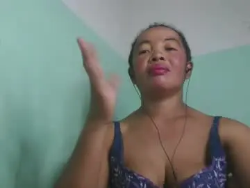 Alypierette  live sex cam