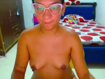 Ammy_ronan  live sex cam