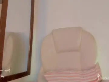 Briannasquirter_  live sex cam