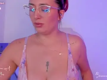 Briannasquirter_  live sex cam
