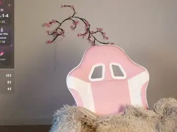 Carlune  live sex cam