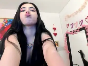 Cata_naugthy_  live sex cam