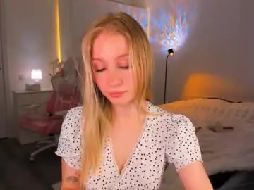 Eva_davi  live sex cam
