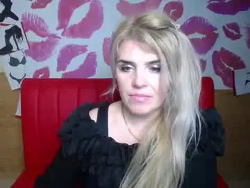 Julya_barbi  live sex cam