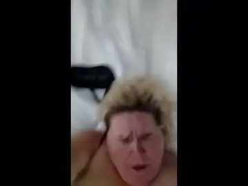 Kinkysub4daddy  live sex cam