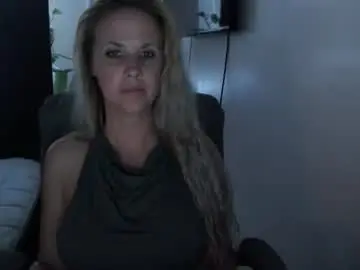 Love_on_  live sex cam