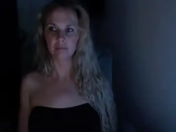 Love_on_  live sex cam