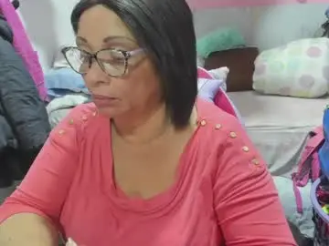 Mrs_mommy  live sex cam