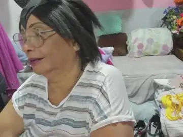 Mrs_mommy  live sex cam