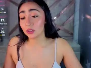 Sara_lux_t  live sex cam