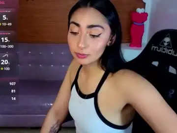 Sara_lux_t  live sex cam