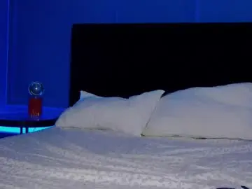 Vanesasky  live sex cam