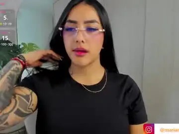 Aliessiarose1  live sex cam