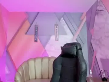 Chellyguzman  live sex cam