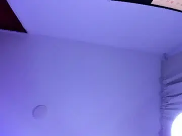 Criistal_bunny  live sex cam