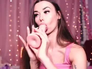 Cutesmilebaby  live sex cam