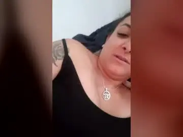 Dannybi86  live sex cam